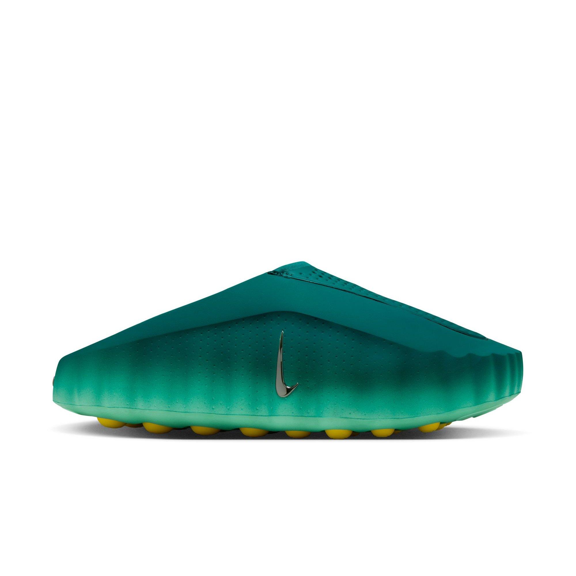 Nike Mind 001 